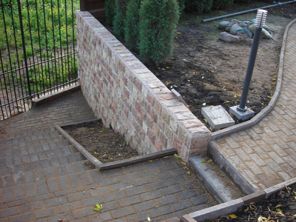 Демонтаж старого основания